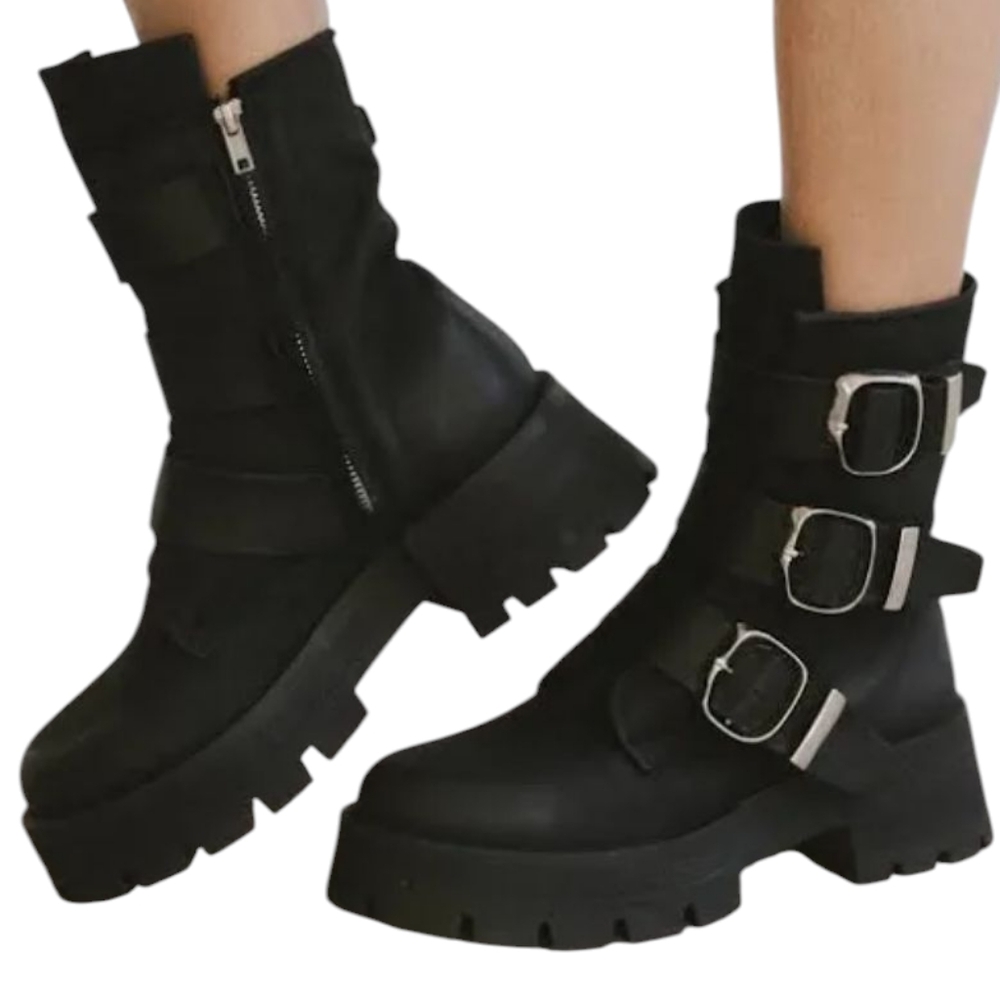 NEW....Steve Madden Roland Black Leather Boots.... Size 10